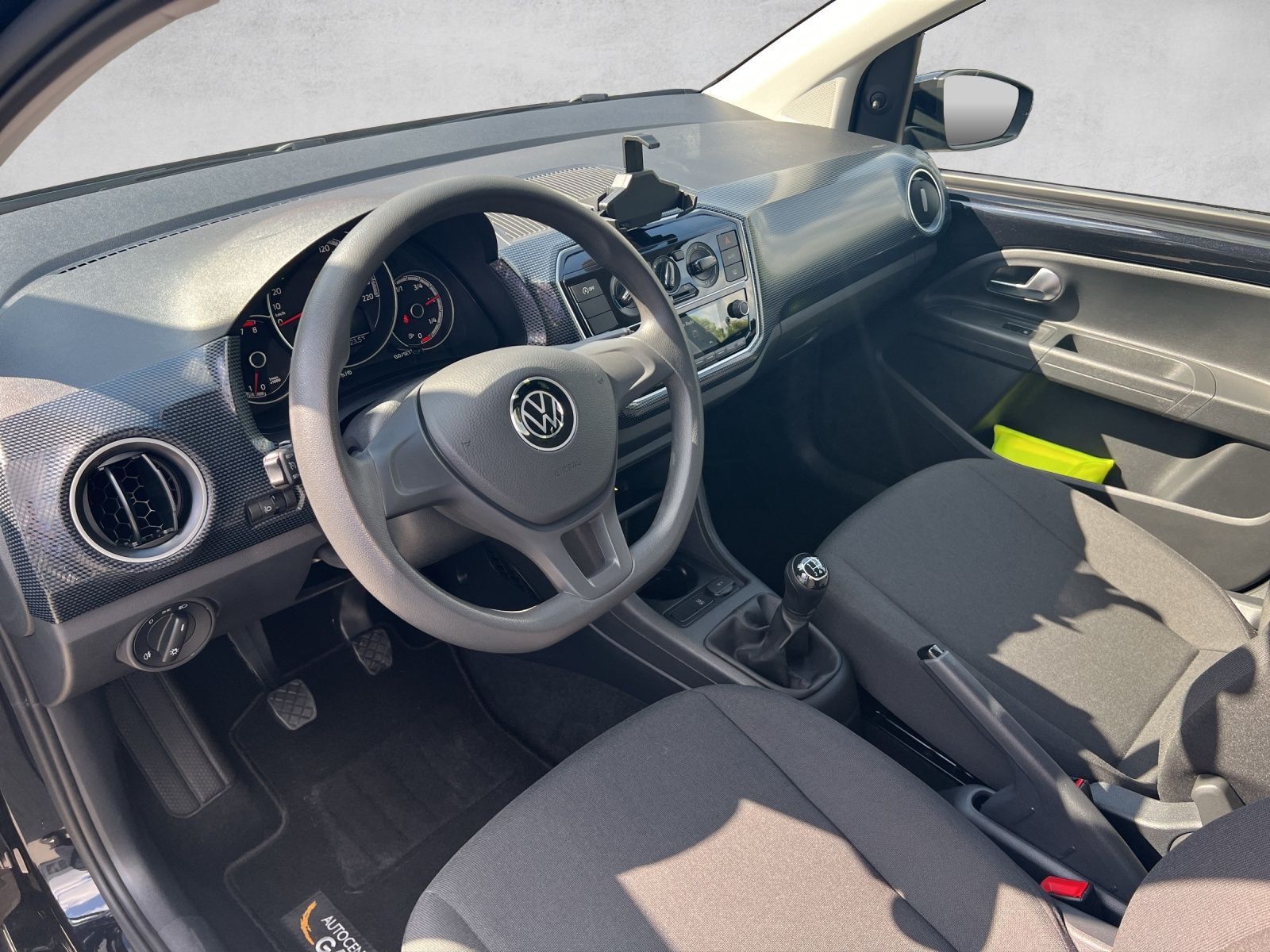 Volkswagen up! - Bild 19