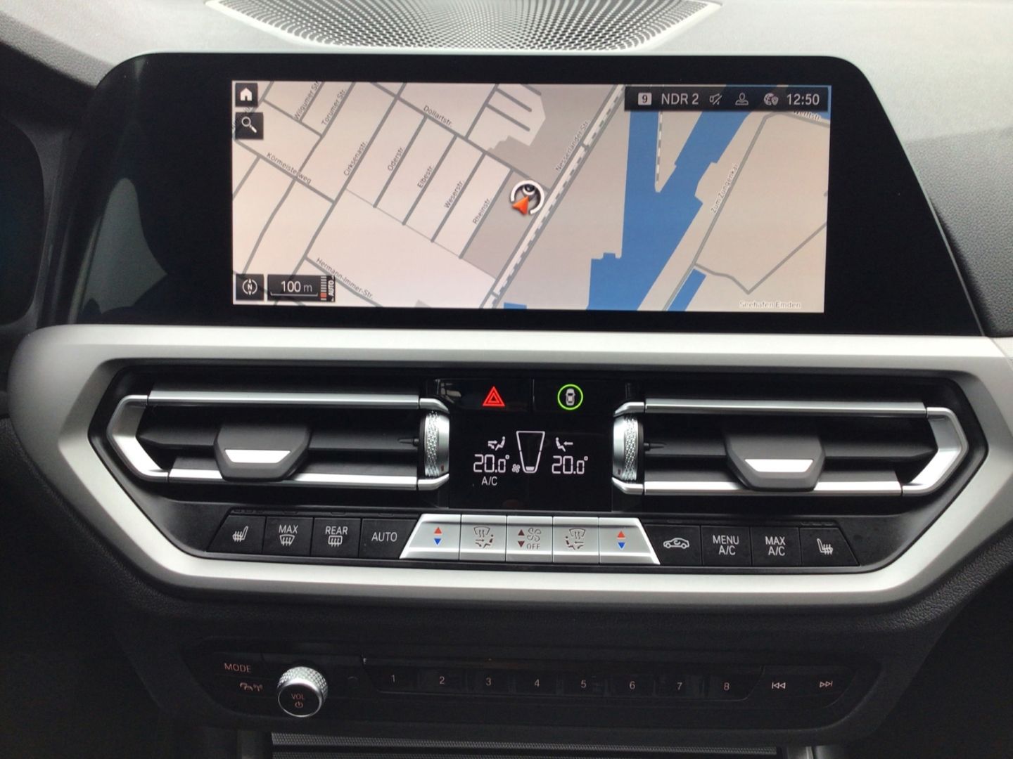 BMW 320 i Advantage Navi/Sitzhzg/Tempomat/DAB foto 7