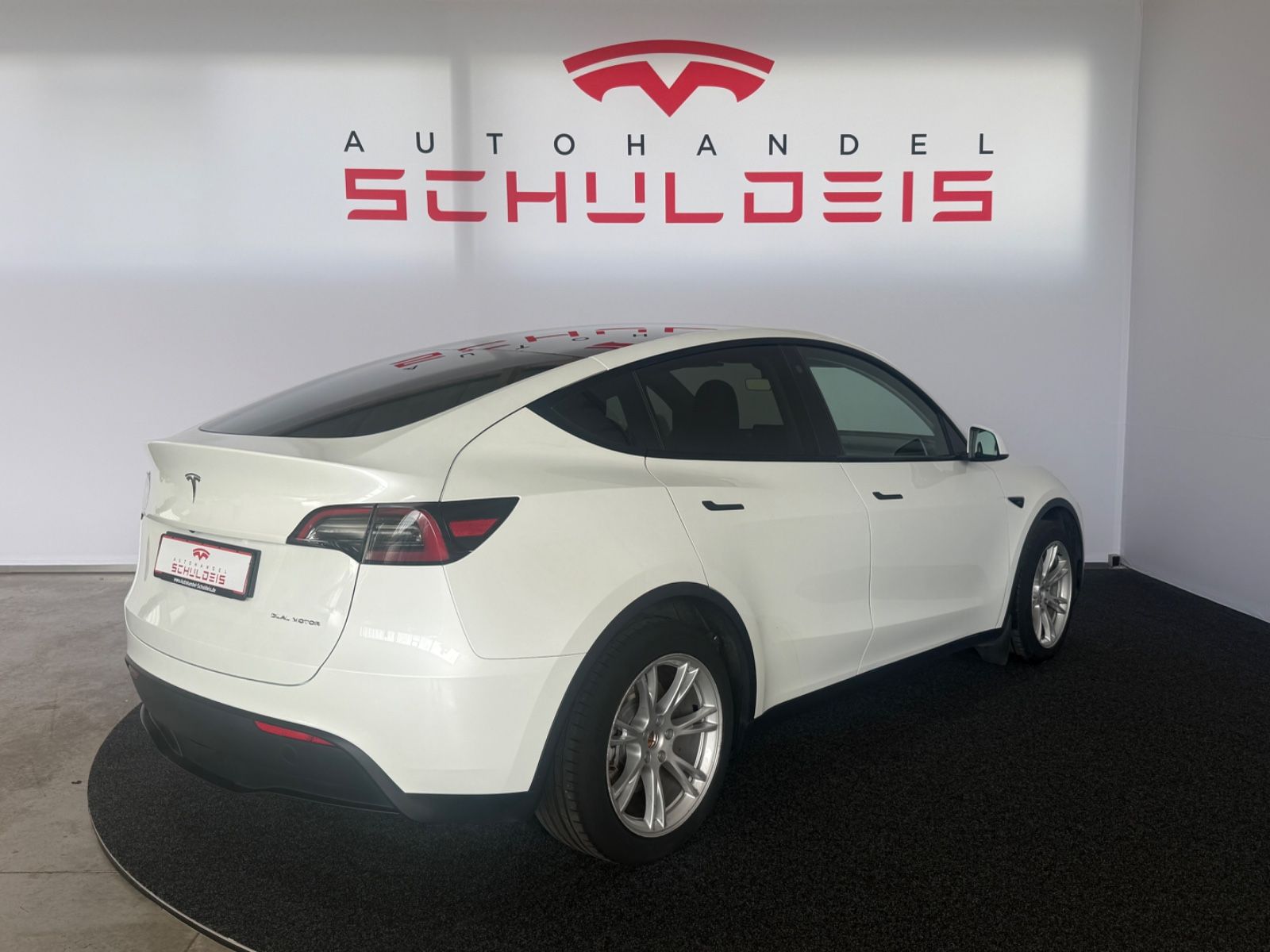 Tesla Model Y Long-Range FSD AWD AMD Ryzen AHK imagem 2