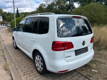 Volkswagen Touran - 6