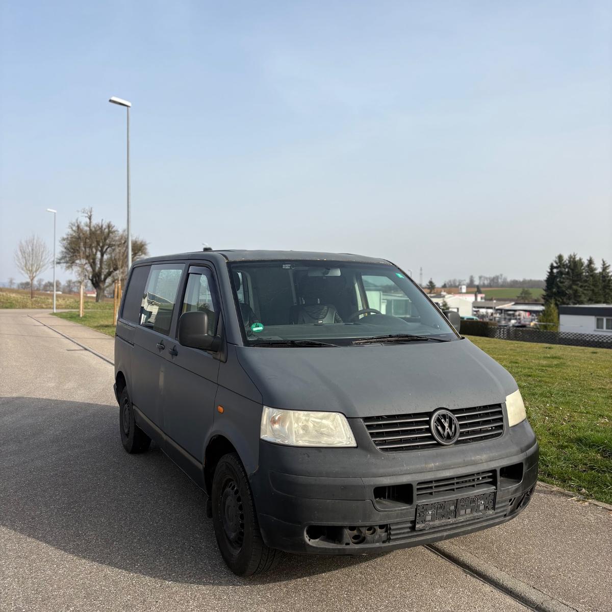 Volkswagen T5 Transporter 1.9 TDI  *CAMPER*STANDHEZIUNG*