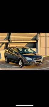 Ford FORD FOCUS GHIA 1.6 - Ford Focus aus 2006: Ghia