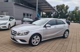 Mercedes-Benz A 180 Wenig KM Aktiv Park Navi - gebrauchte Kleinwagen in Freiburg