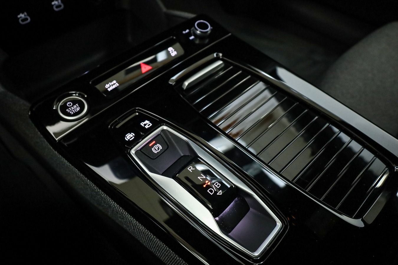 Audi A6 e-tron - Bild 17