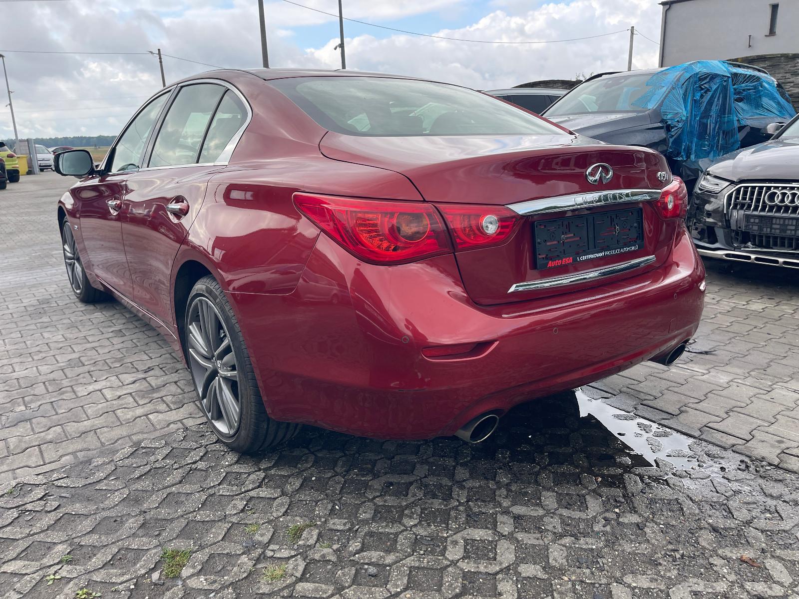 Infiniti Q50 2.0t Premium Tech Automático — foto 4