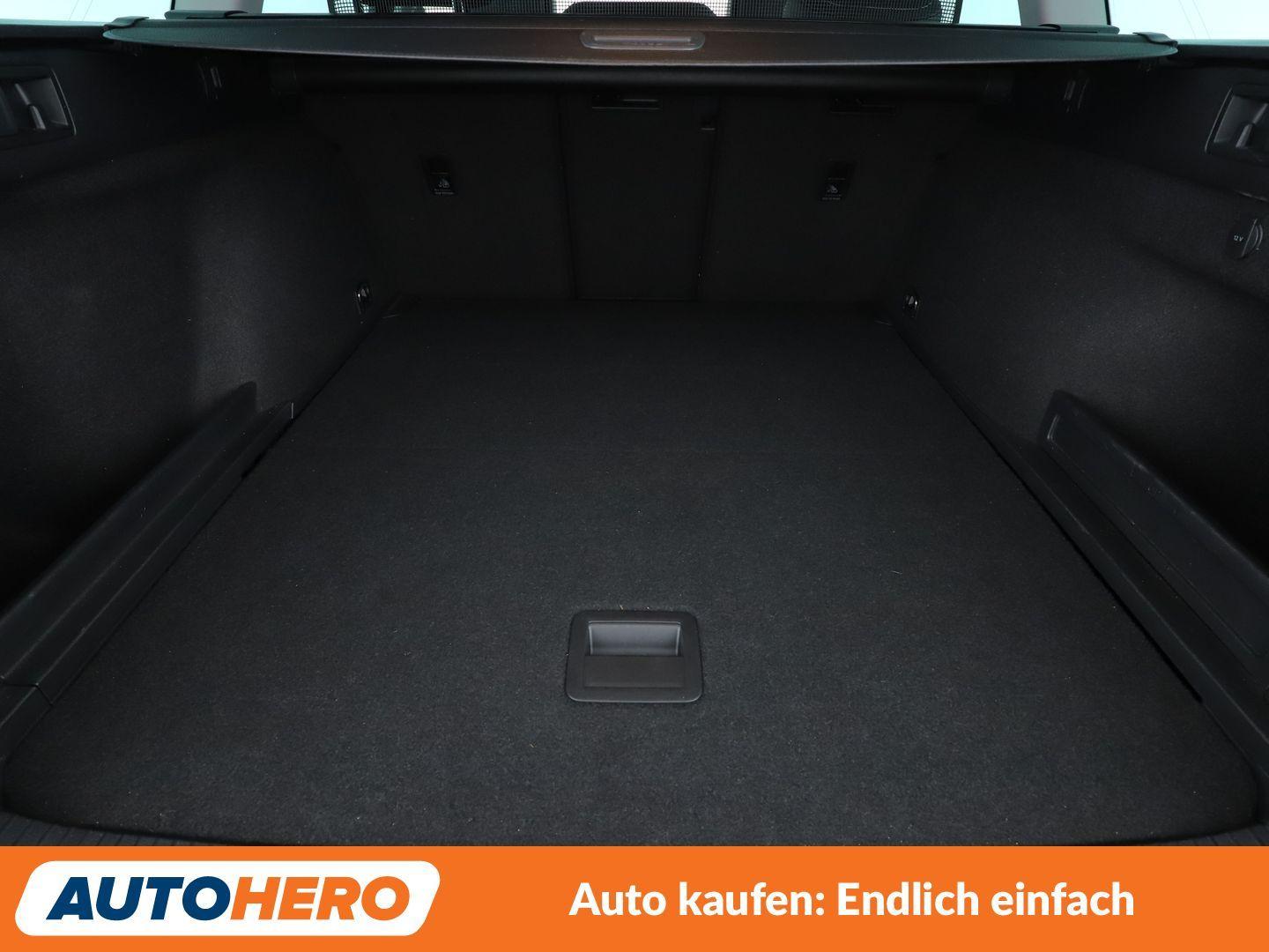 Volkswagen Passat 2.0 TDI Elegance Aut.*NAVI*ACC*CAM*PDC*, миниатюра 13