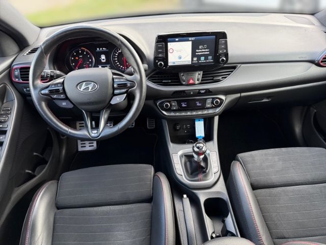 Fahrzeugabbildung Hyundai i30 Fastback N Performance +NAVI+KLIMA+PDC+RFK+U