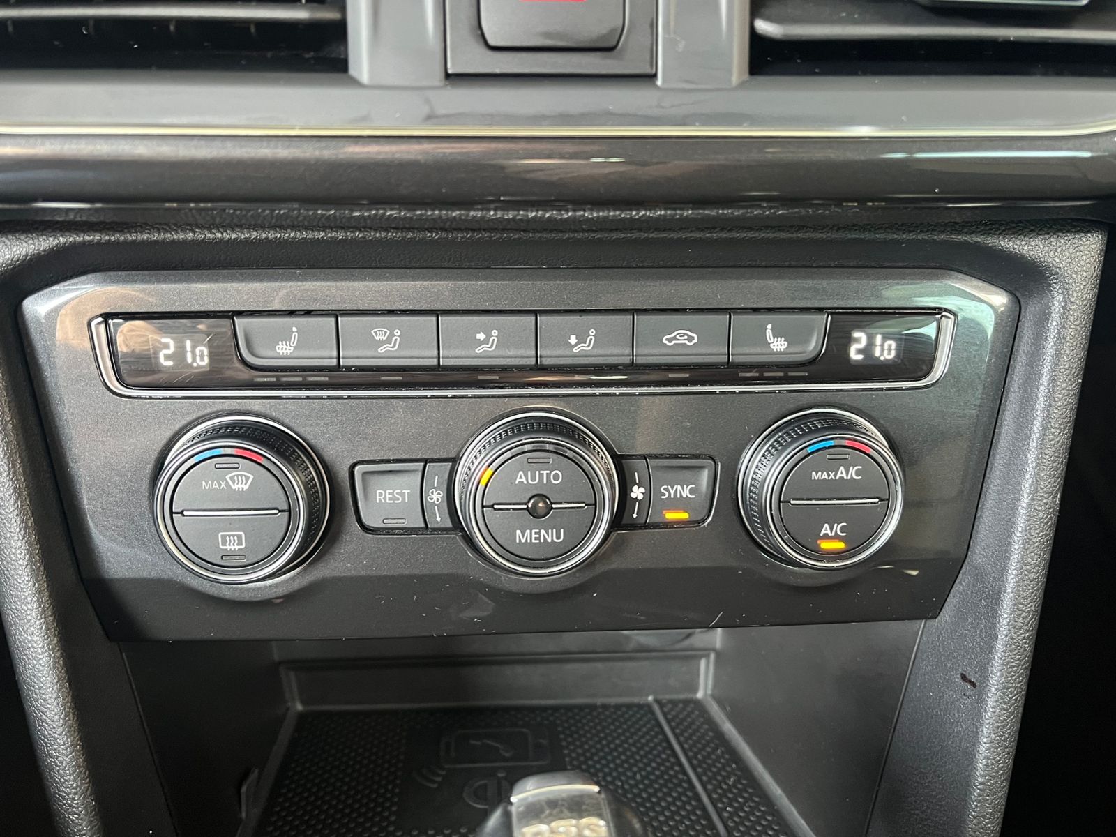 Fahrzeugabbildung SEAT Tarraco Xcellence 4Drive AHK 7-Sitz. LED NAVI