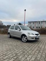 Mazda 2 mit Klima - Tüv bis 5/26 und erst ... - Mazda aus 2005: Mazda2