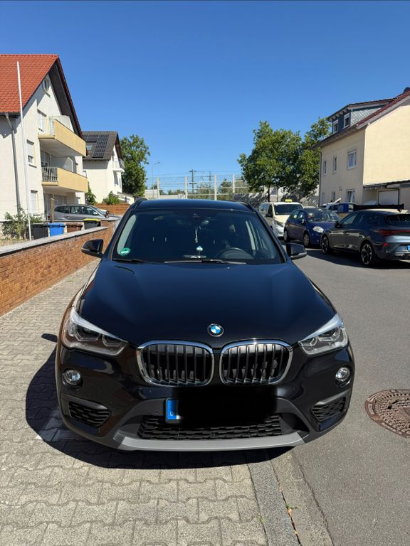 Image of BMW iX1