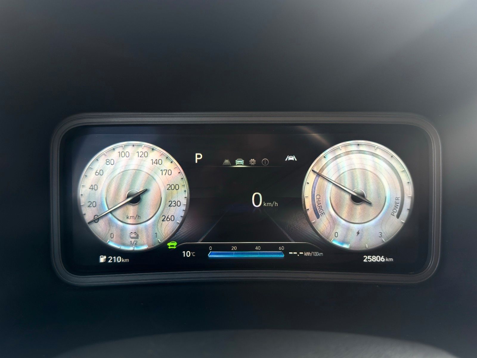 Fahrzeugabbildung Hyundai KONA E Select SHZ LHZ LKA ACC Navi CarPlay Wifi