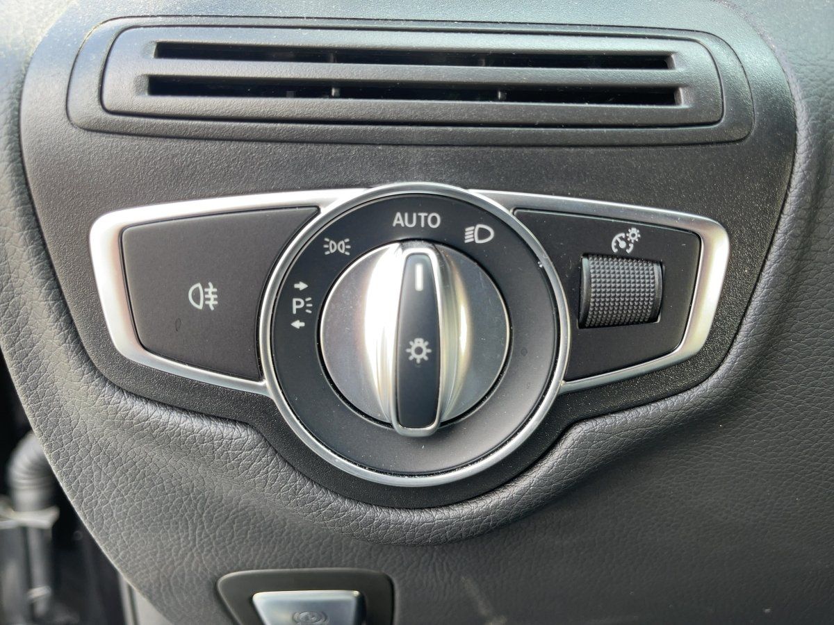 Fahrzeugabbildung Mercedes-Benz GLC 300 4M Coupe AMG/Kamera/LED/Tempomat