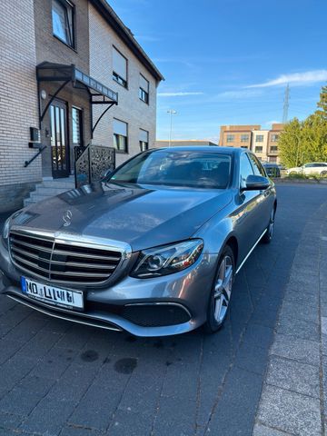 MERCEDES-BENZ Mercedes Benz E Klasse 350d