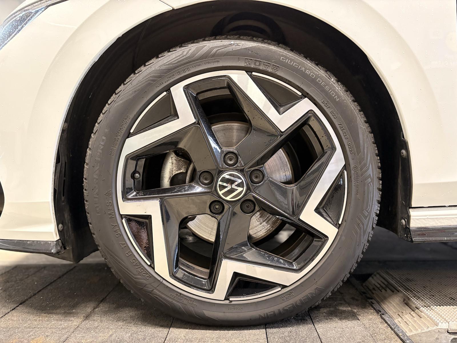 Volkswagen Golf 1.5eTSI DSG R-Line Kamera ACC AppConnect, миниатюра 3
