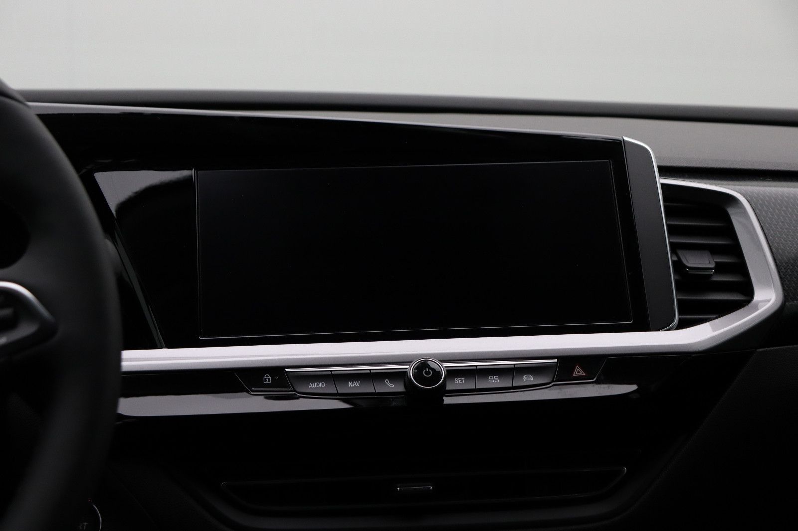 Fahrzeugabbildung Opel Grandland 1.2 GS Line AUT/LED/Navi/ACC/RK