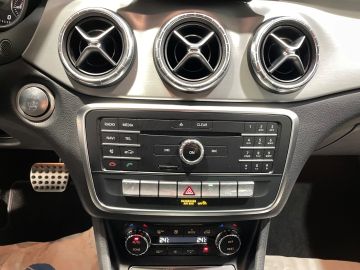 Mercedes CLA 220 Shooting Brake - 9