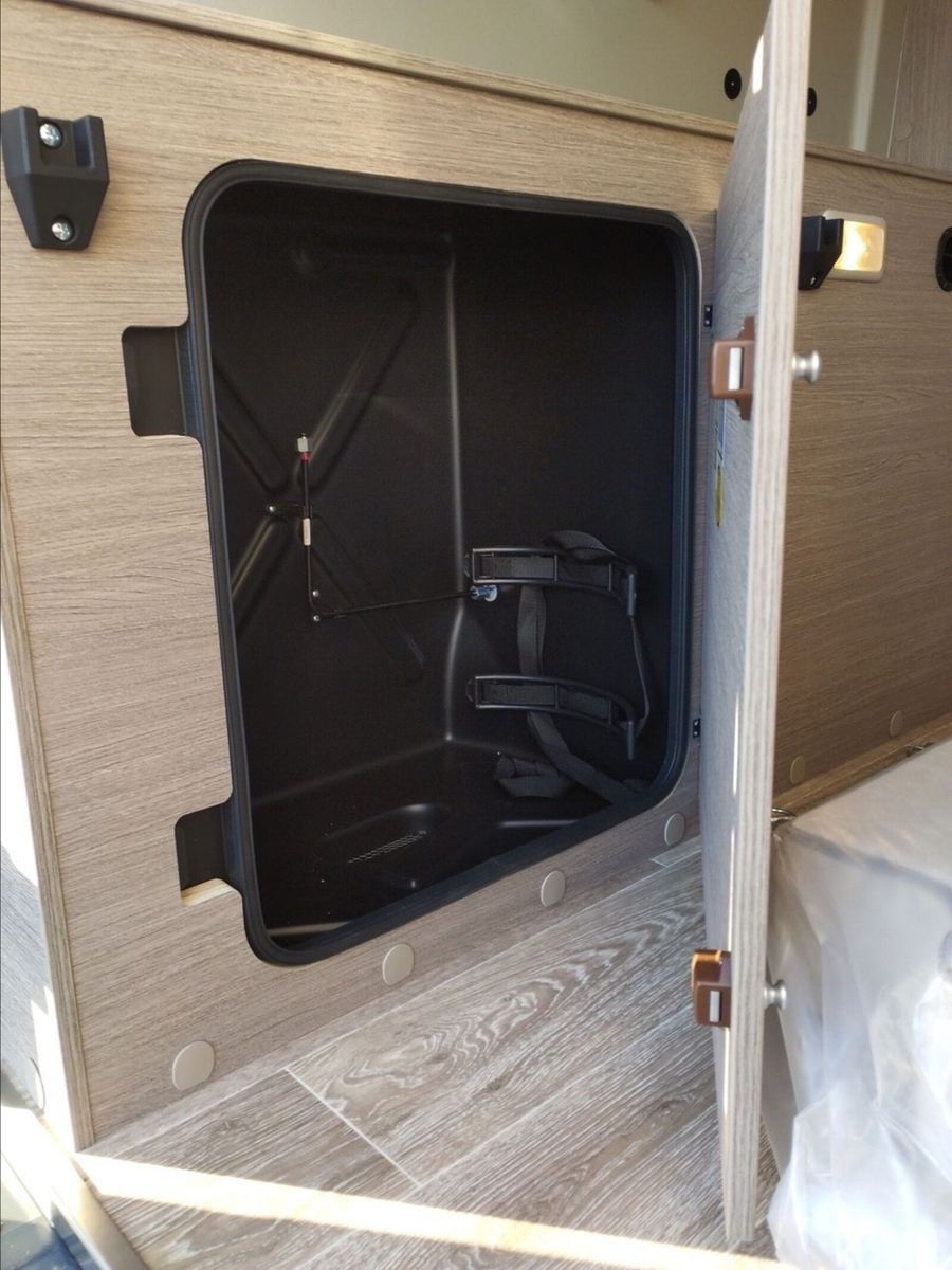 Fahrzeugabbildung Pössl Roadcruiser Revolution Citroen Premium, 180 PS