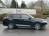 Mitsubishi Outlander SUV-Star+ 4WD/Kamera-Navi/Autom/AHK - Mitsubishi in Wuppertal