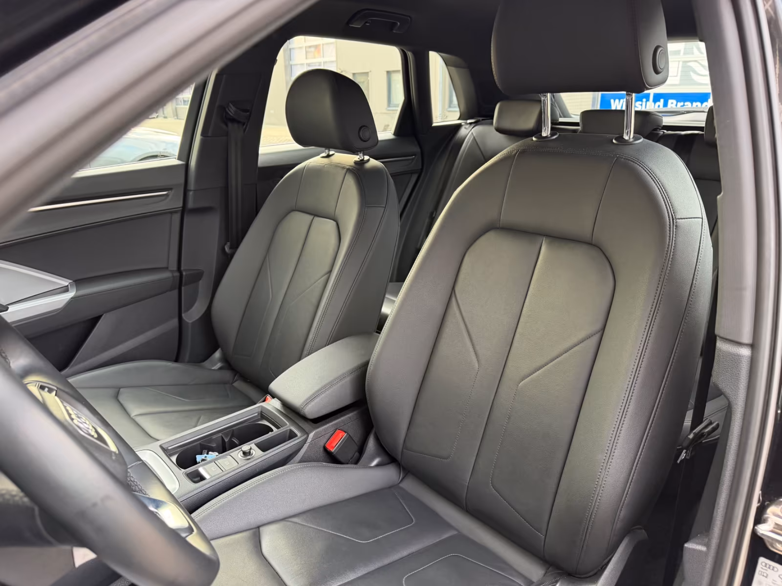 Audi Q3 35 TFSI advanced STronic LED DAB Sound, миниатюра 21