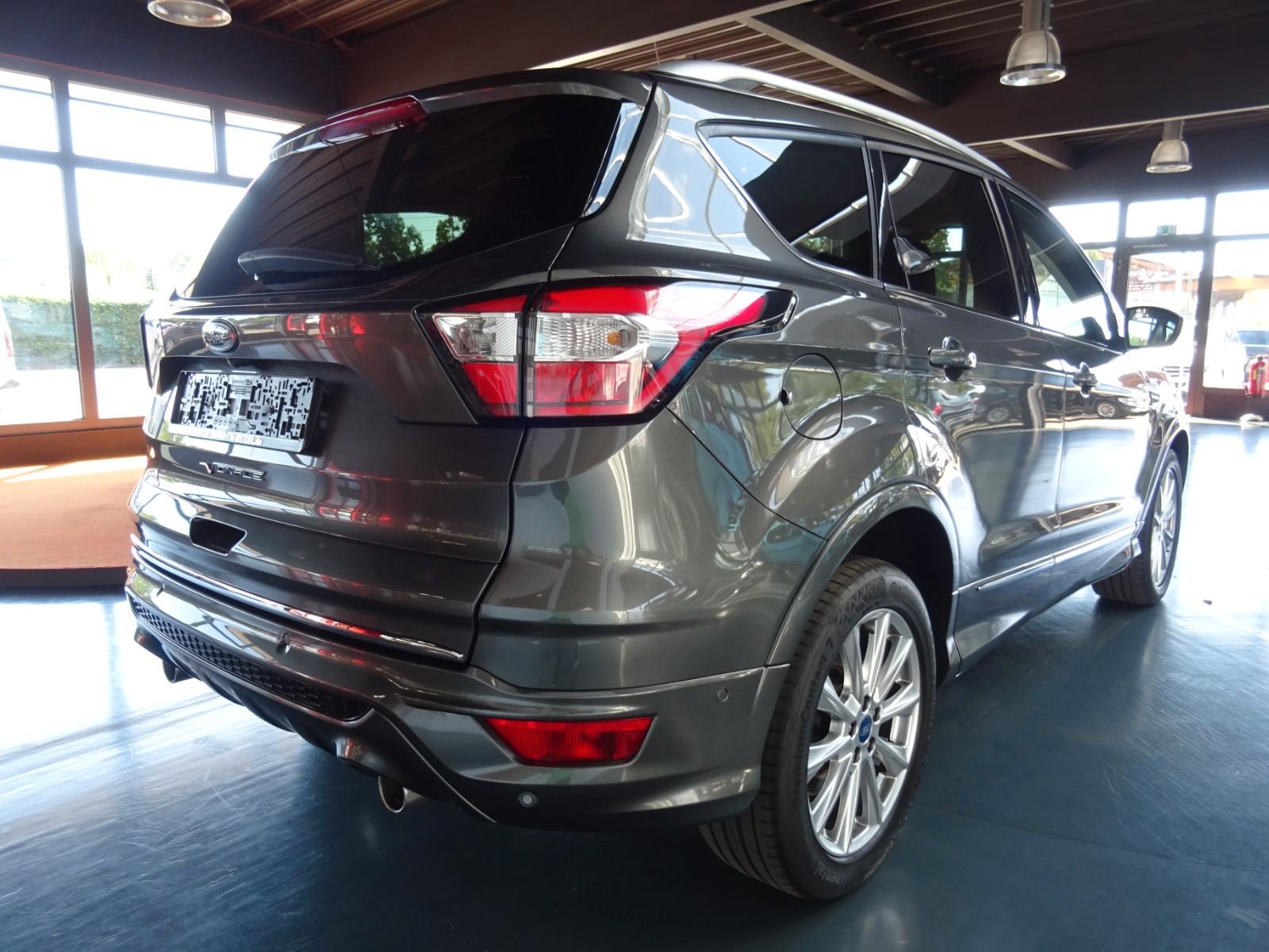 Ford Kuga TDCi 4x4 Vignale/ Navi/ BiXenon/ AHK/ 1Hand
