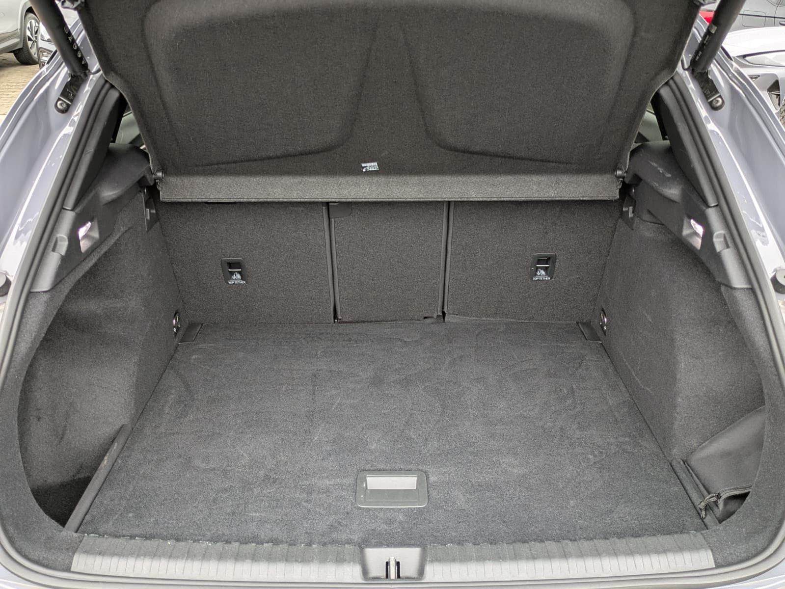 Fahrzeugabbildung CUPRA Terramar 2.0 TSI 4D VZ HUD*MATRIX*PANO*DCC*20"