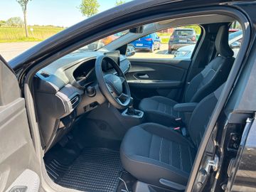 Dacia Jogger Expression HYBRID 140 5-Sitzer