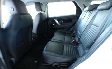 Land-Rover Discovery Sport - 11