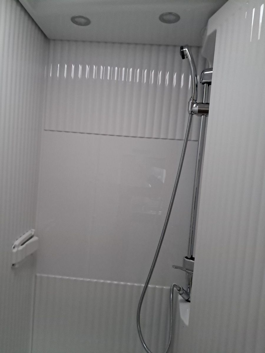 Fahrzeugabbildung Sunlight Adventure V 66 Automatik, Dörr Edition, TV