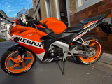Honda CBR 125R | Top gepflegt | Viel Zubehör - HONDA CB 125 T