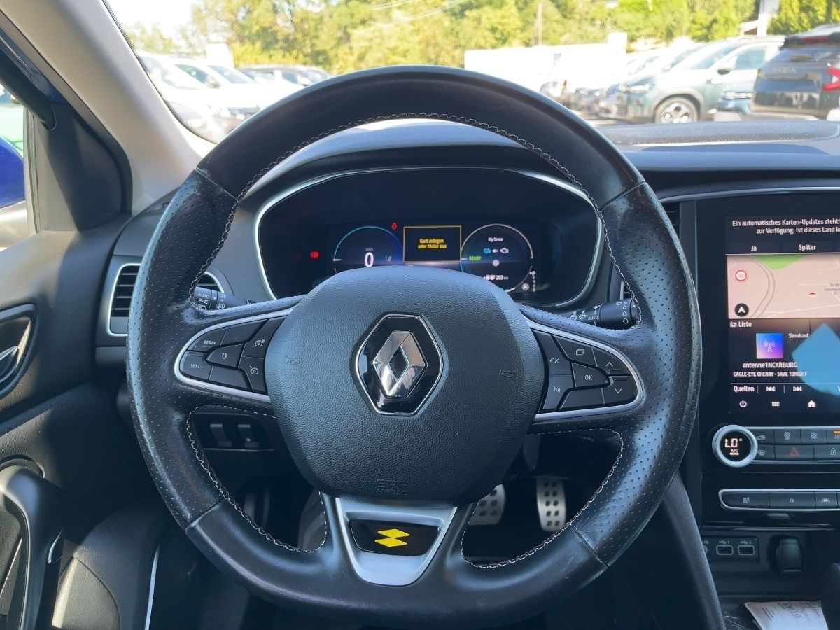 Fahrzeugabbildung Renault Megane Grandtour R.S. LINE Plug-in 160 SHZ - mit KI generiert/bearbeitet