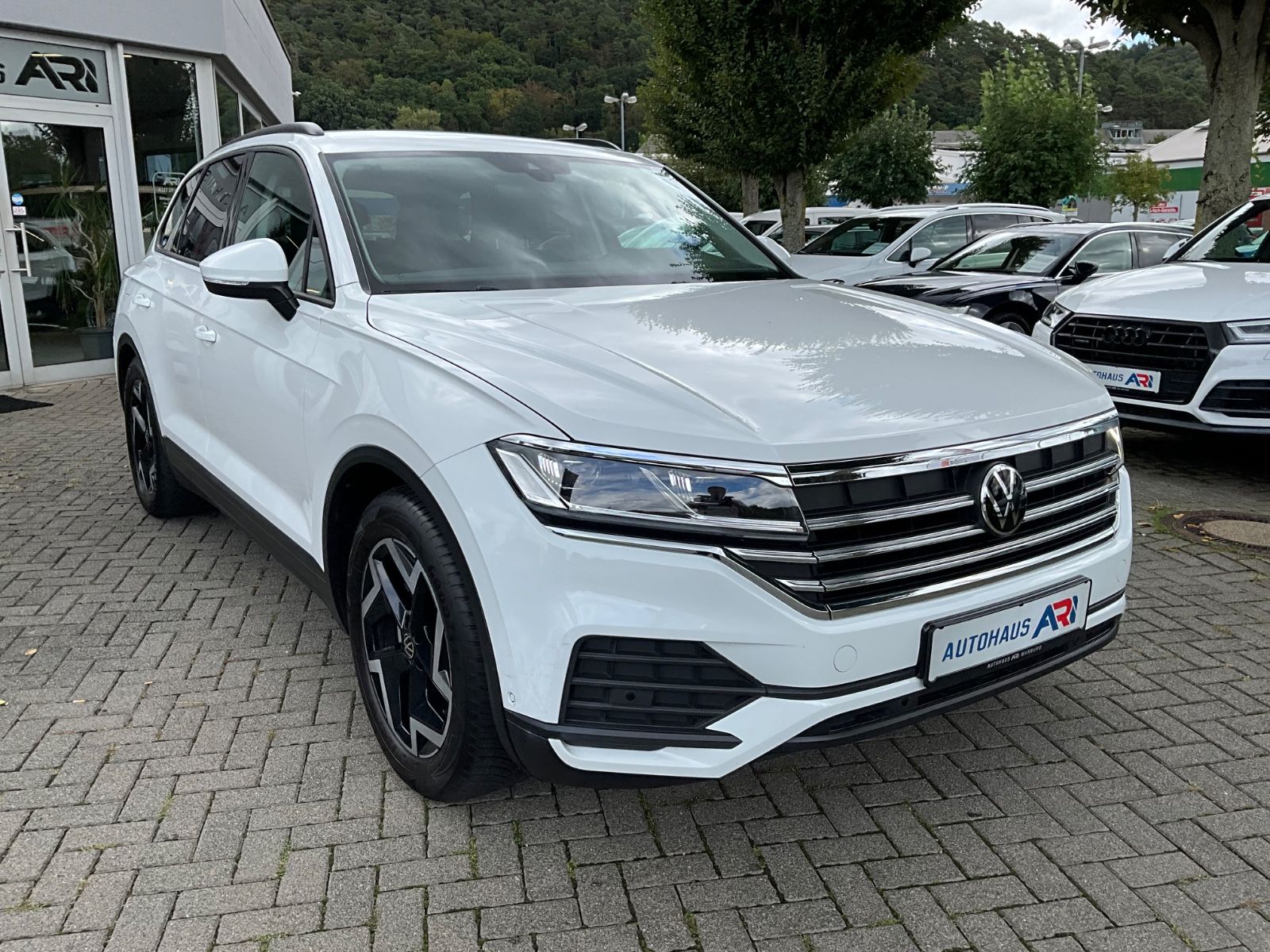 Volkswagen Touareg 3.0 TDI 4Motion foto 2