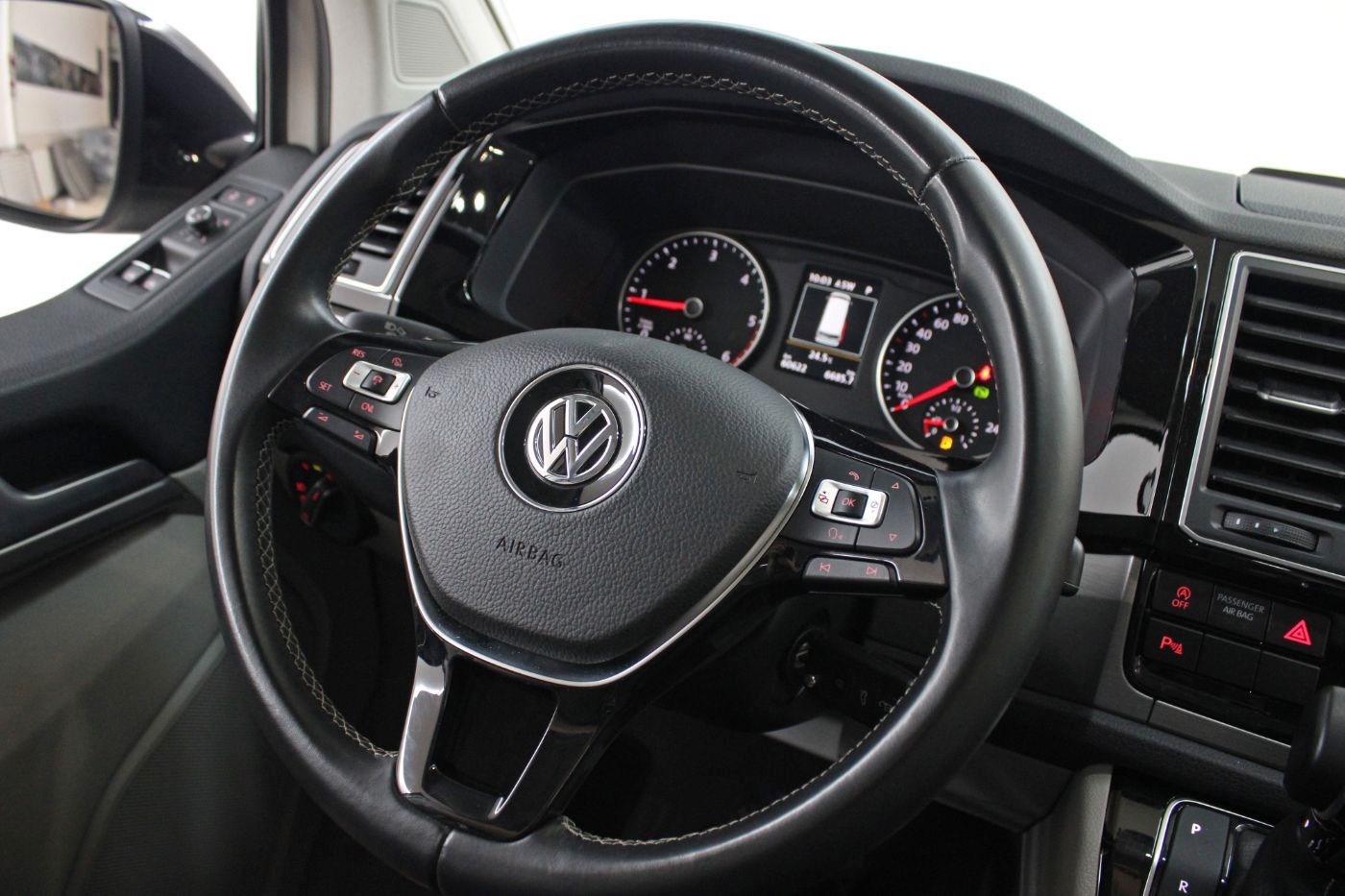 Volkswagen T6 2.0 TDI California Coast Edition AHK RCam ACC foto 19