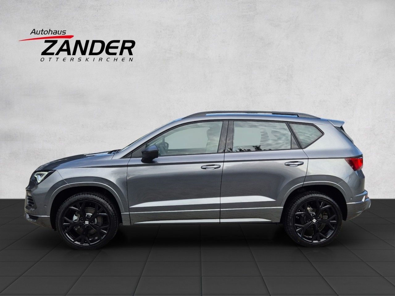 Fahrzeugabbildung SEAT Ateca FR AHK Black Pack 19 Zoll Alu Navi