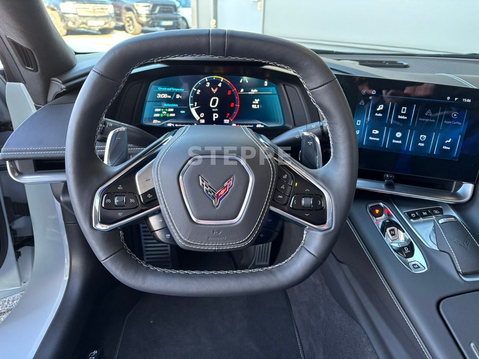 Corvette C8 Stingray Convertible 3LT Europamodell STEPPE