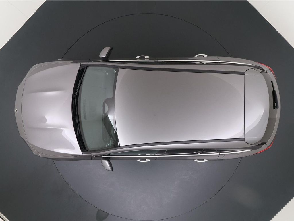 Mercedes-Benz CLA 180 Shooting Brake Star Edition Luxury Line