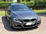 BMW 335d xDrive Tour. M Sport AHK HUD NAVI-PROF LED - BMW 335: Kombi