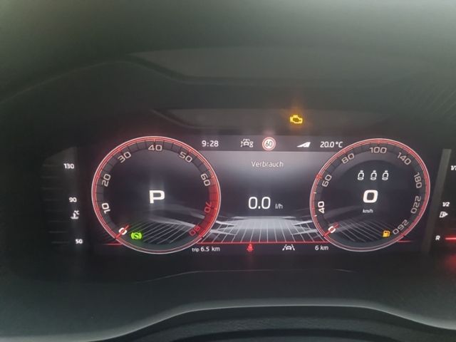 Fahrzeugabbildung SKODA Karoq 1.5 TSI DSG Sportline LED MATRIX