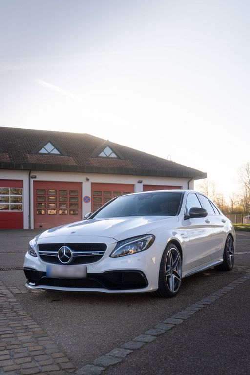 Image of Mercedes-Benz C 63 AMG