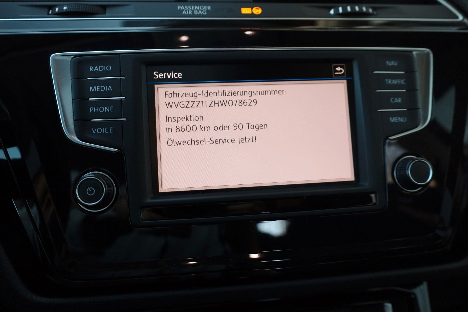 Fahrzeugabbildung Volkswagen Touran R Line Alcantara,Navi,LED,Panorama,Kamera