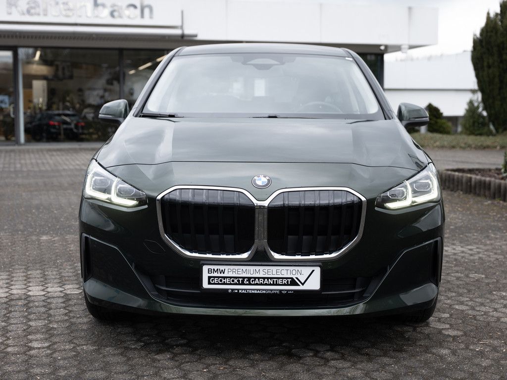BMW 220 Active Tourer - Bild 2