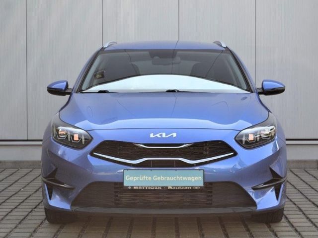 Ceed 1.5 T-GDI DCT Spirit AHK/17-ZOLL/LED/NAVI/R