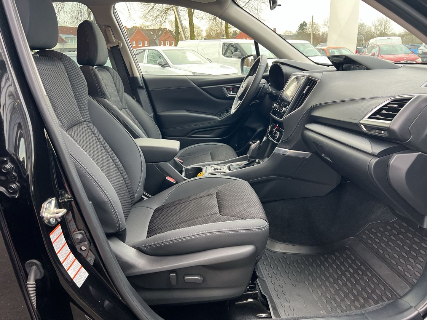 Fahrzeugabbildung Subaru Forester Active SUBARU