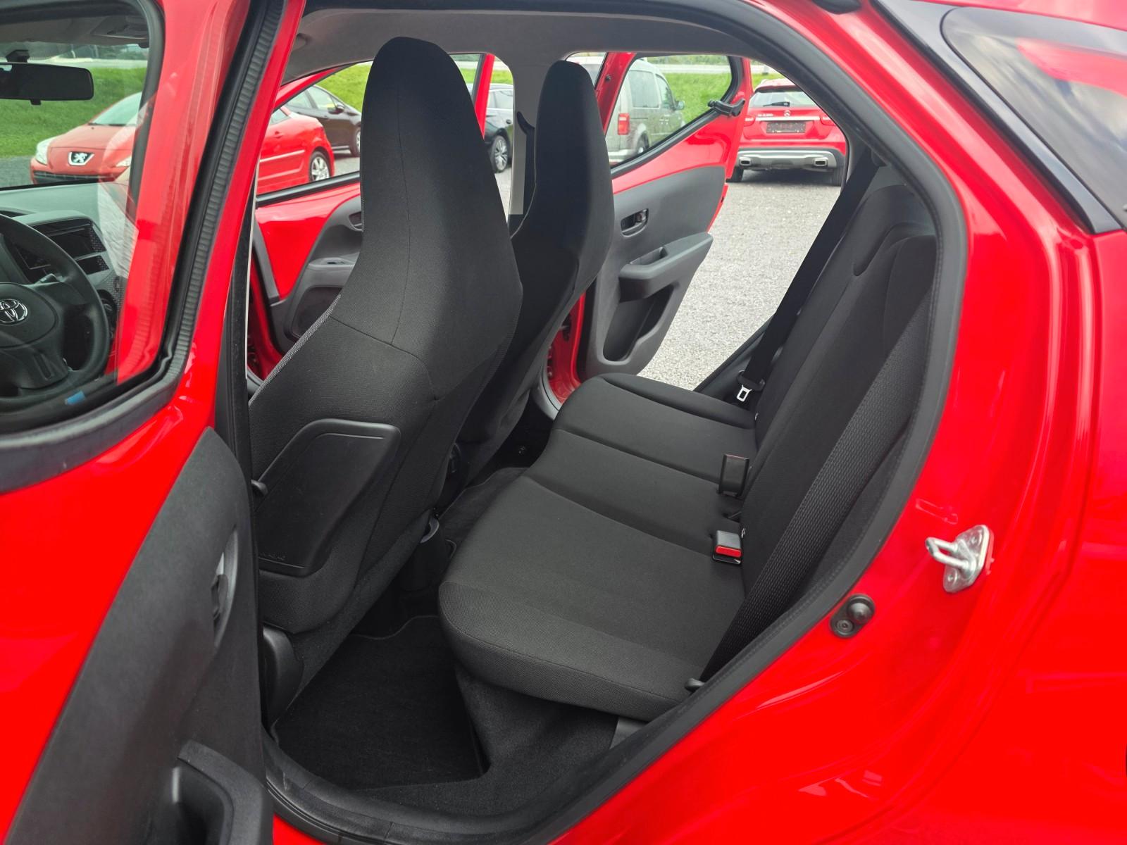 Toyota Aygo AYGO x