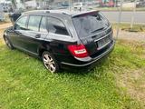 Mercedes-Benz C 220 C T-Modell C 220 T CDI BlueEfficiency - Mercedes-Benz C 220: Cdi T