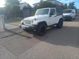 Jeep Wrangler Sahara 2.8 CRD Autom. Sahara - weiße Jeep Wrangler