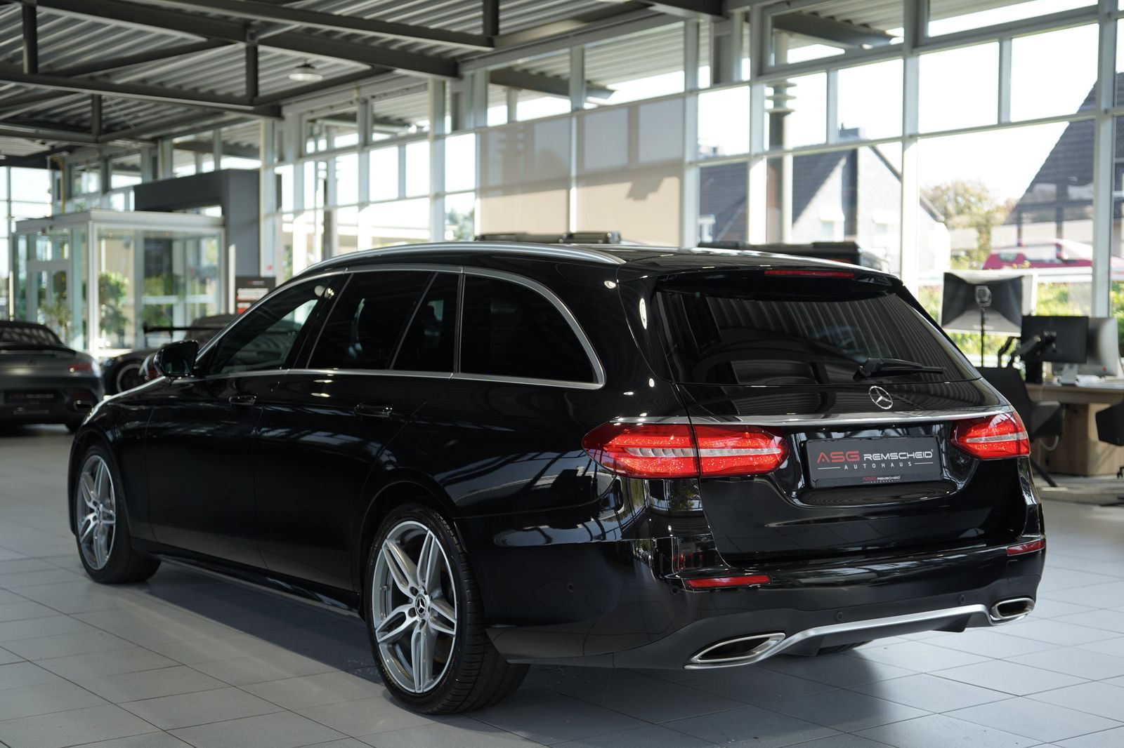 Mercedes Benz E 400