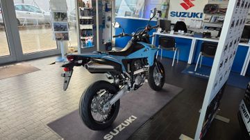 Suzuki DRZ 4SM
