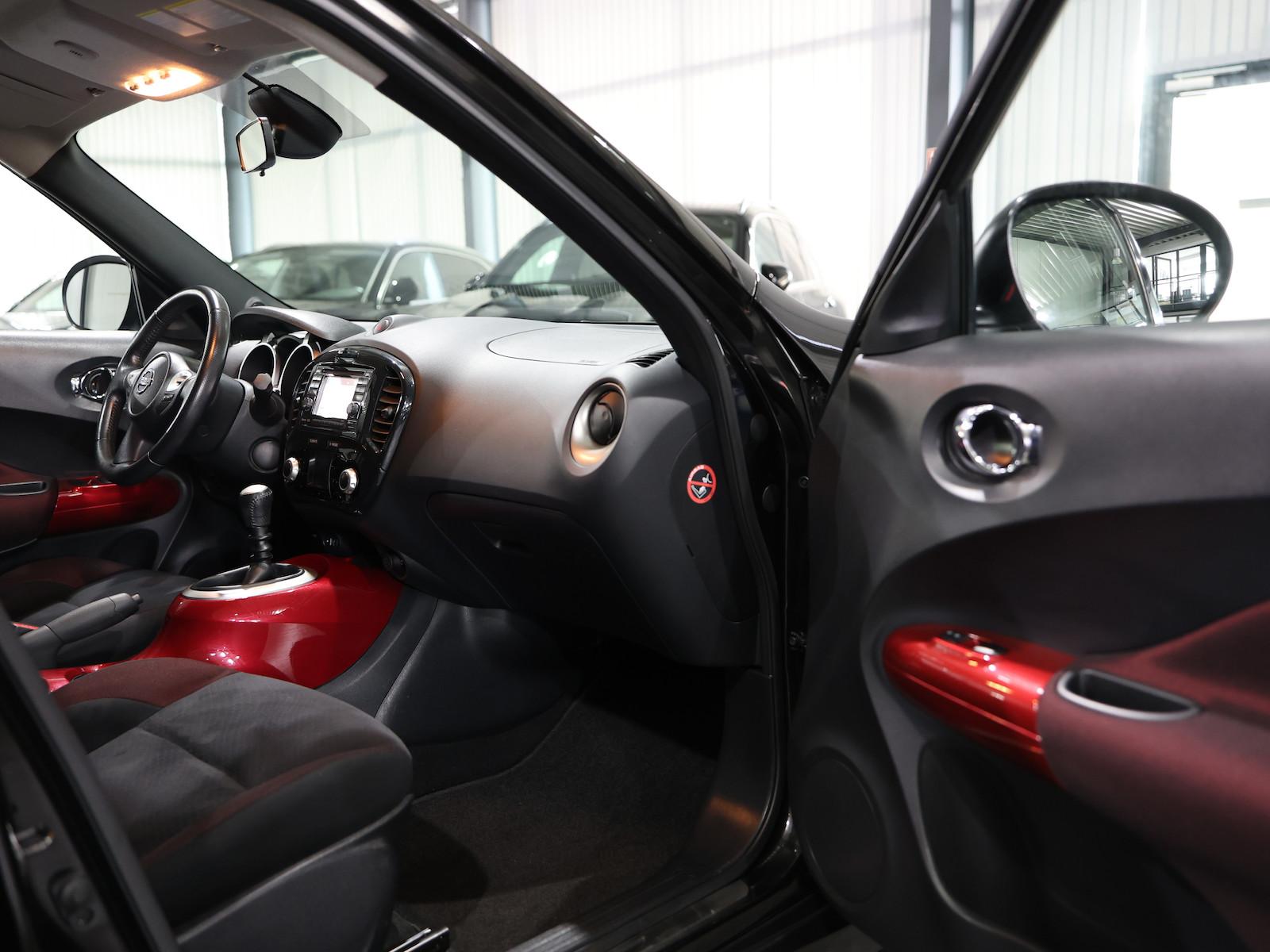 Nissan Juke 1.6 T TEKNA / NAVI+KAMERA / TEMPOMAT