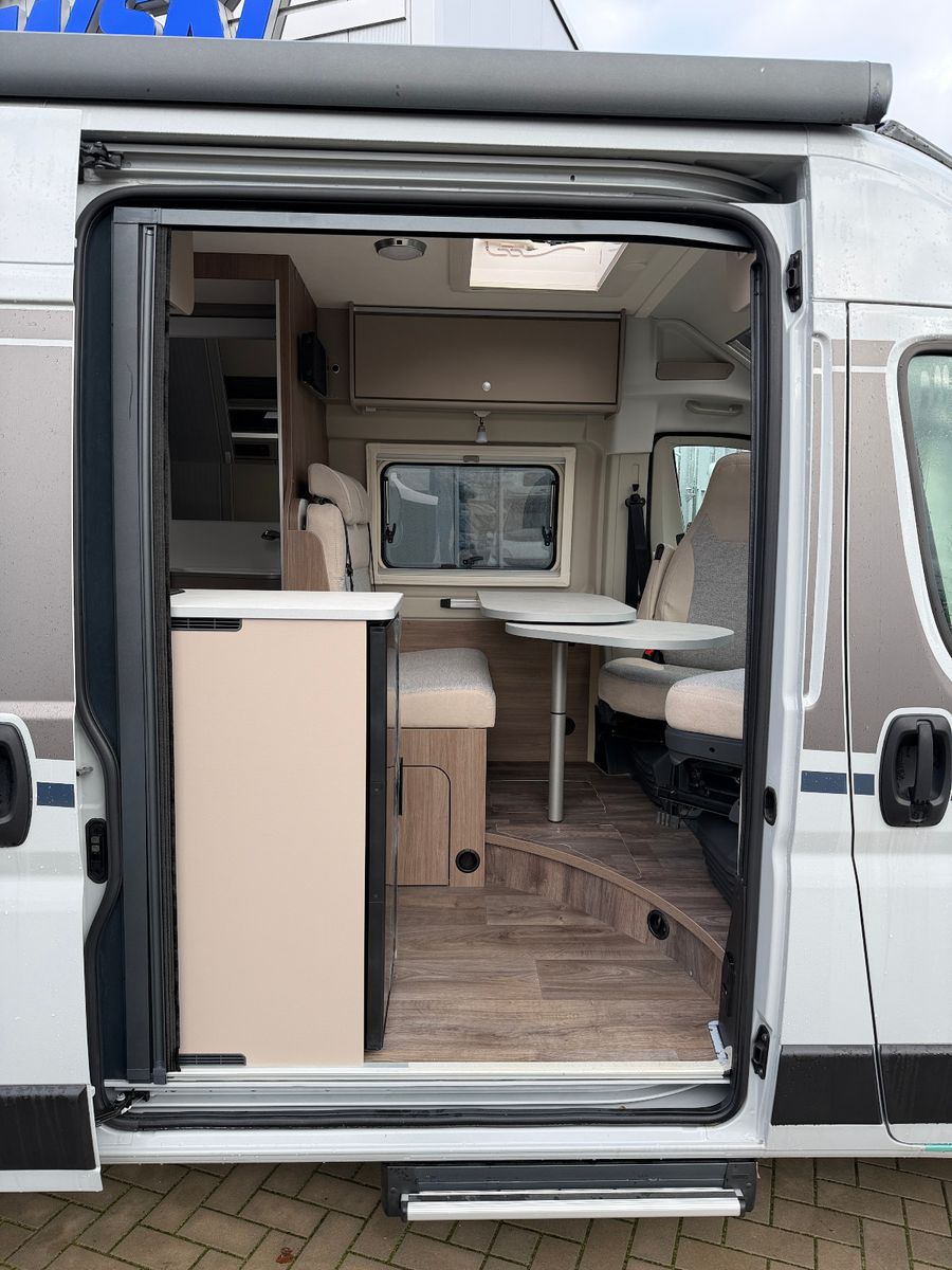 Fahrzeugabbildung Carado Pro CV 600 - 5.307€ SPAREN!