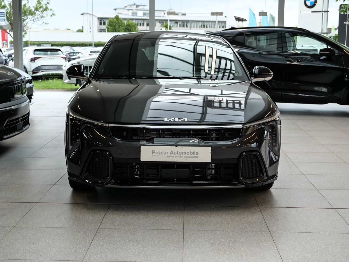 Kia K4 - Bild 3